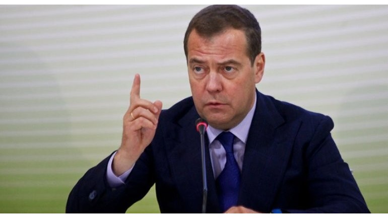 medvedev-trampin-muharibeni-dayandiracagina-inanirnbspnbsp-1732582160